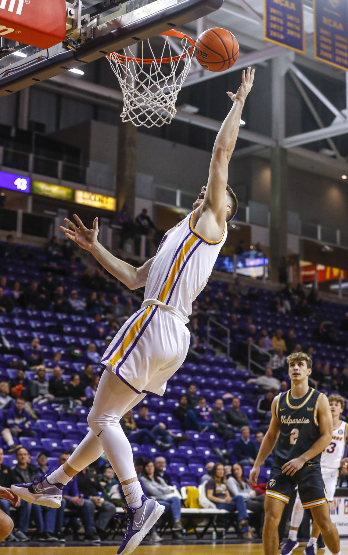 MBBall UNI vs. Valparaiso 14